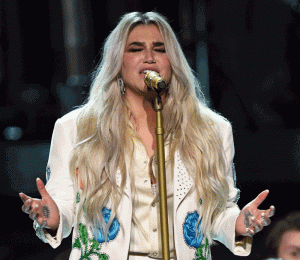 Kesha Grammy Performance